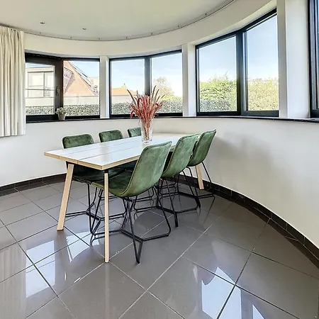 Villa Schildknaap Ref 50 *